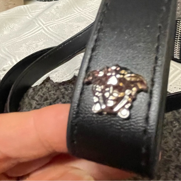 Versace parfums bucket bag - Picture 6 of 16